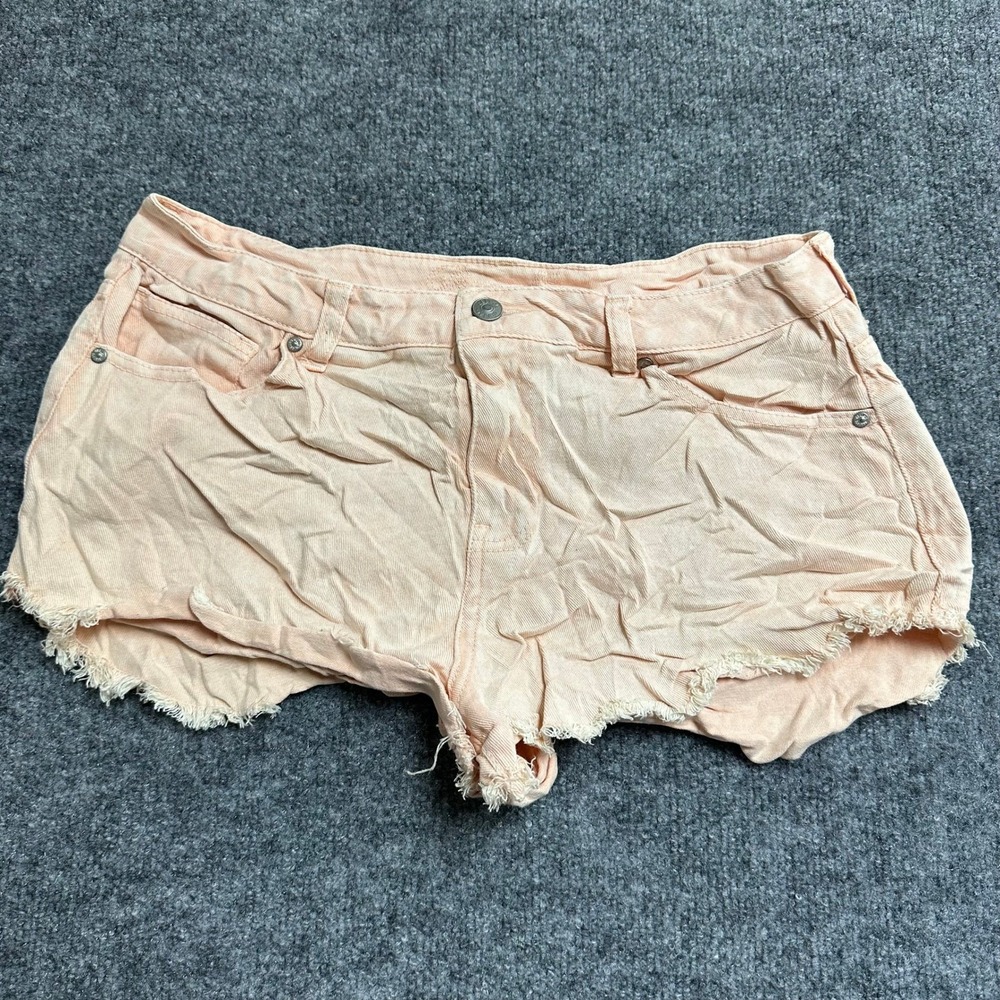 Celebrity Pink Shorts Womens Size 11/12 Peach Denim Hem Casual Summer Stretch